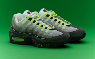 UNDEFEATED x Nike Air Max 95 "Neon" (New York City)