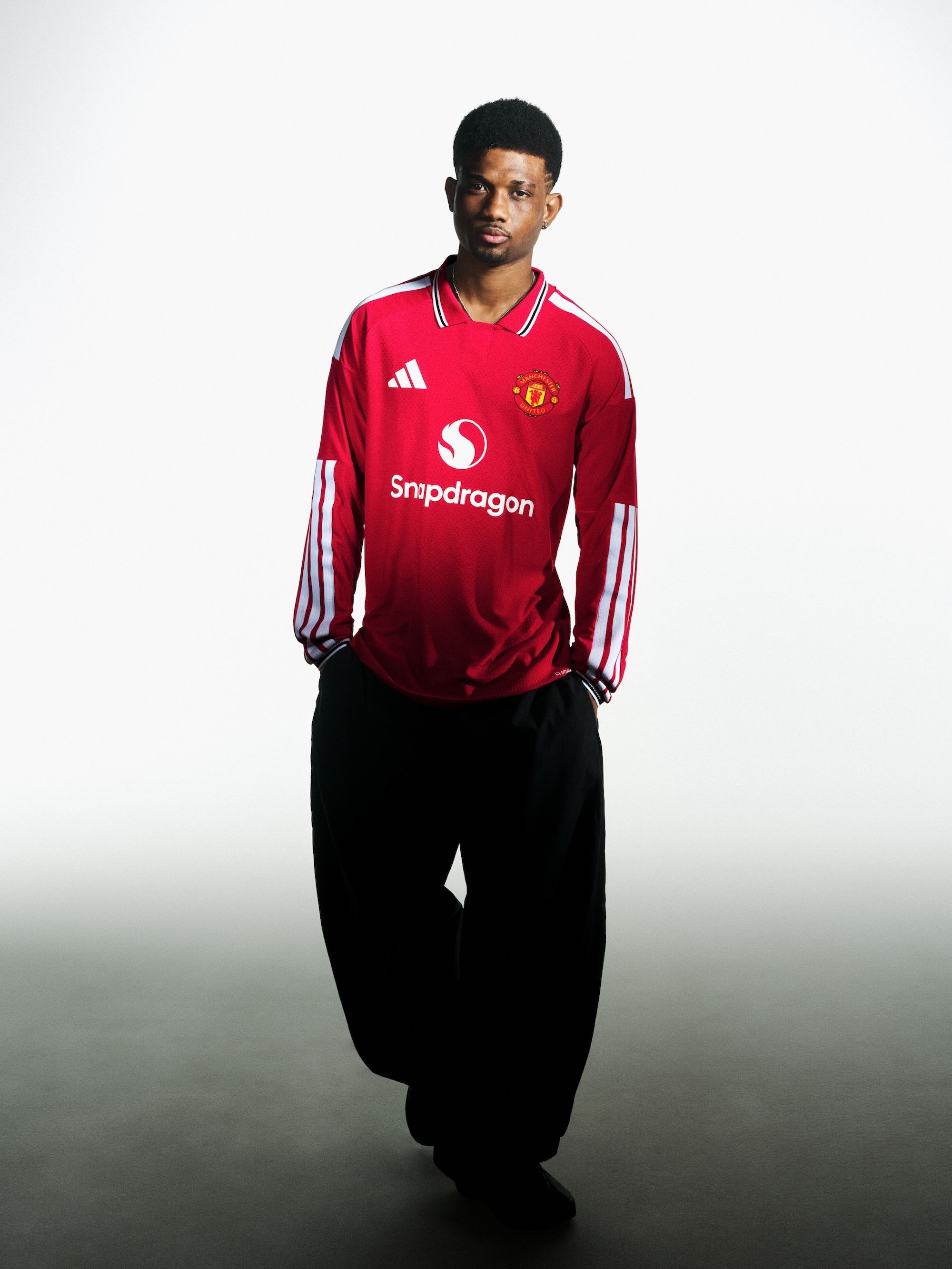 Amad Diallo for Manchester United 26/27 Home kit by adidas. Photo via adidas.