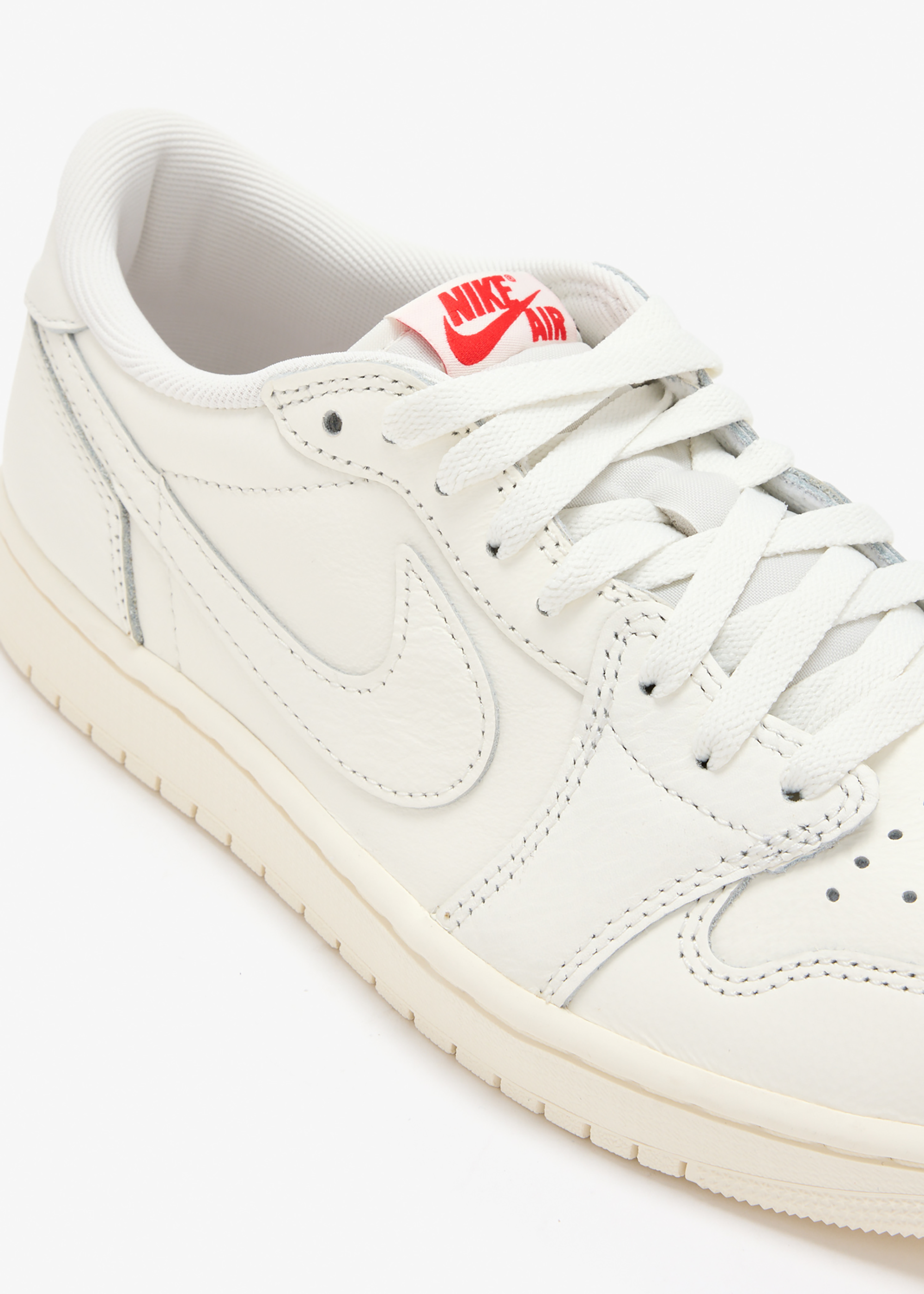 Air Jordan 1 Low OG “Sail” retro. Photo via Level Shoes.