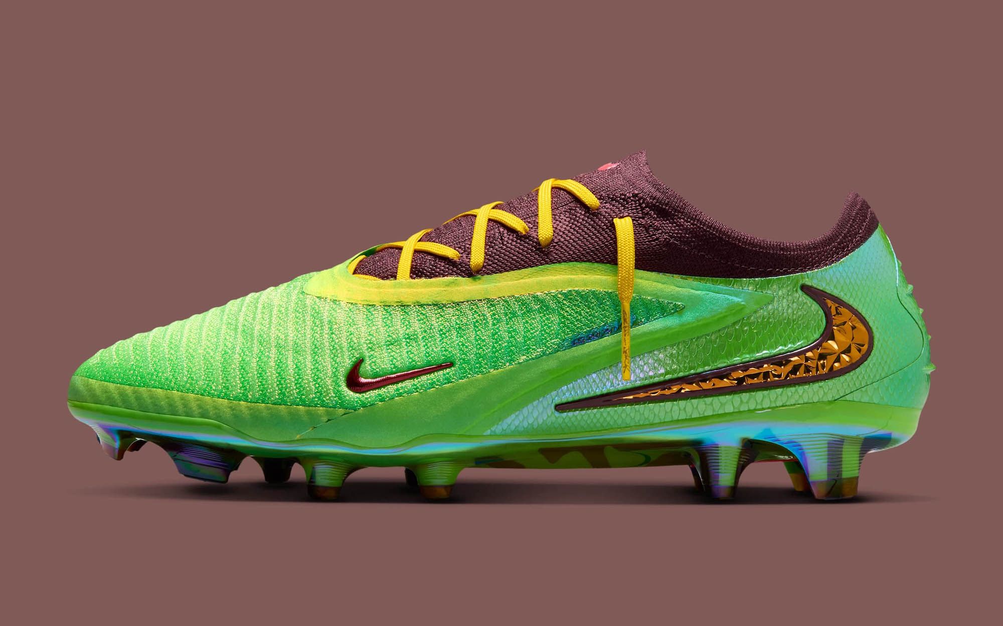 Where to Buy: Travis Scott's Nike Phantom 6 Low Collab | House of