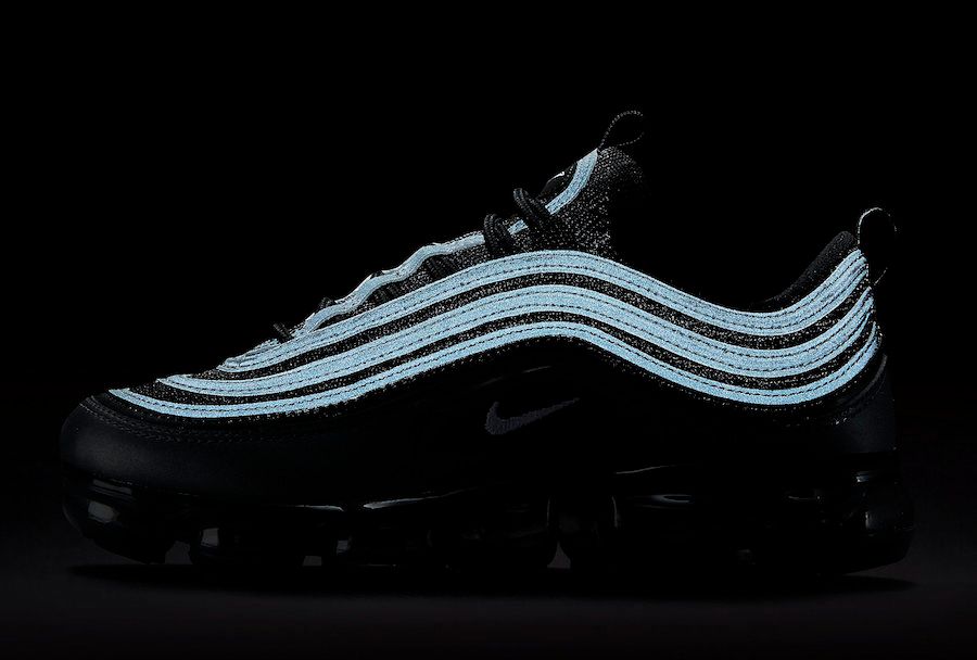 The VaporMax 97 is back in black House of Heat