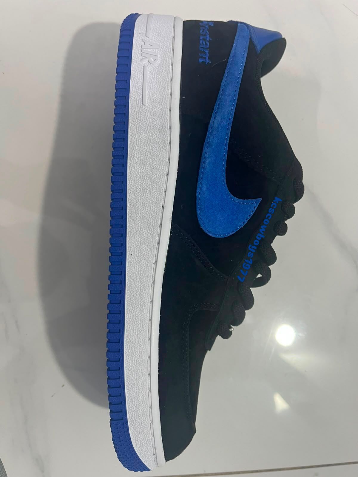 Instant Skateboards x Nike SB Air Force 1 "Royal" Sample (SKU: IV5289-002). Photo via @kcscowboys1977 on Instagram.