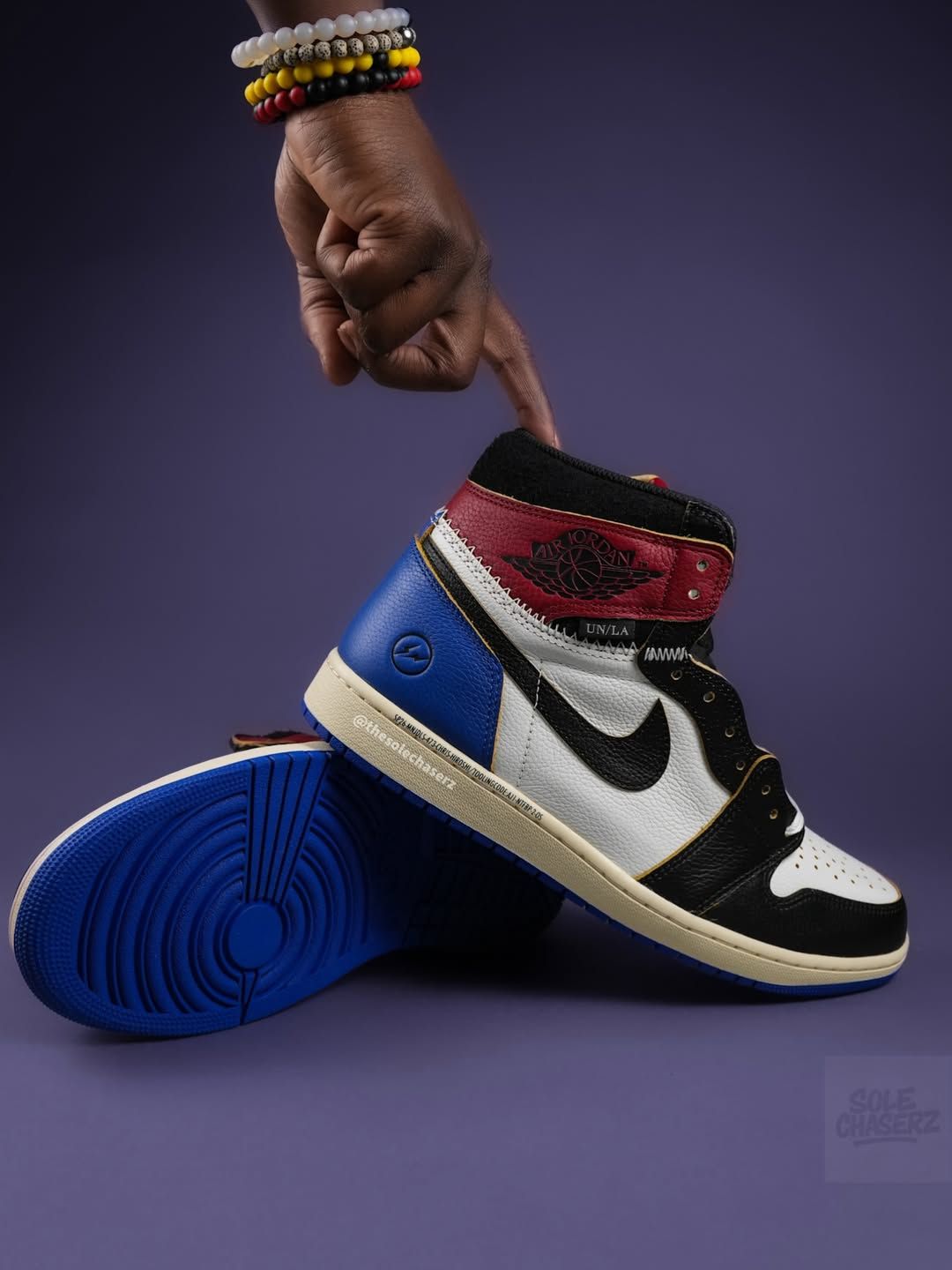 chicago jordan 1 blue and red