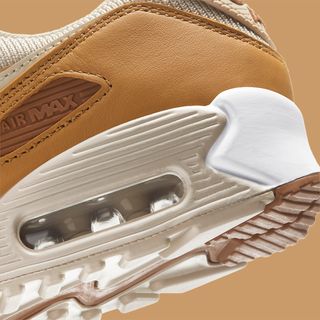 Available Now // Nike Air Max 90 “Caramel” | House of Heat°