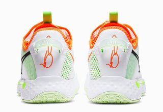 The “White” Gatorade Nike PG 4 Releases July 31st | House of Heat°