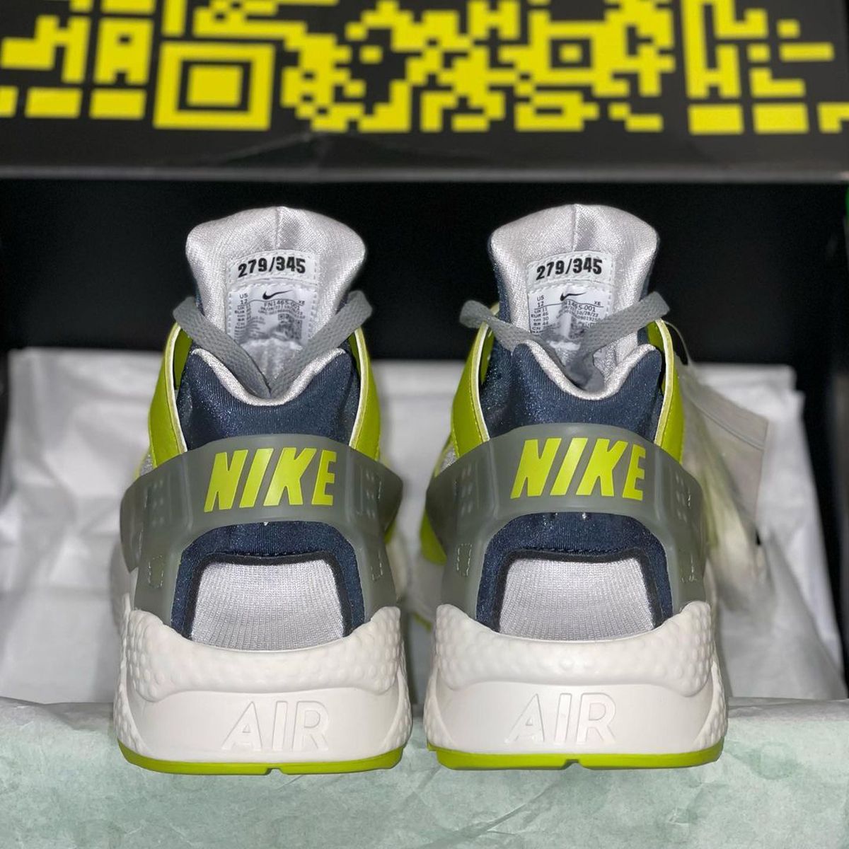 Oregon s Nike Air Huarache Ducks Of A Feather is Limited to 345