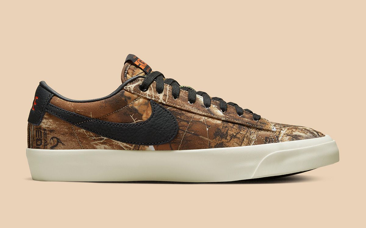 nike sb blazer low canvas desert camo