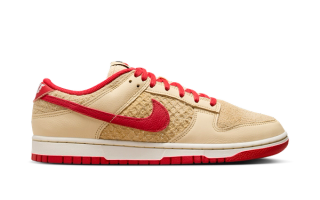 Nike Dunk Low "Strawberry Waffle"