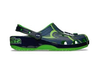 NFL x Crocs Classic Clog "Seattle Seahawks" (Super Bowl LX) release.