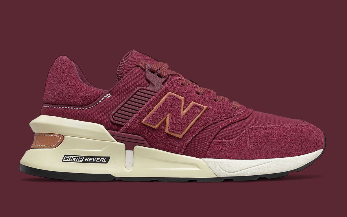 New balance 997 on sale classic