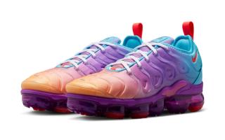 Multi-Color Gradients Cover This New Nike Air VaporMax Plus
