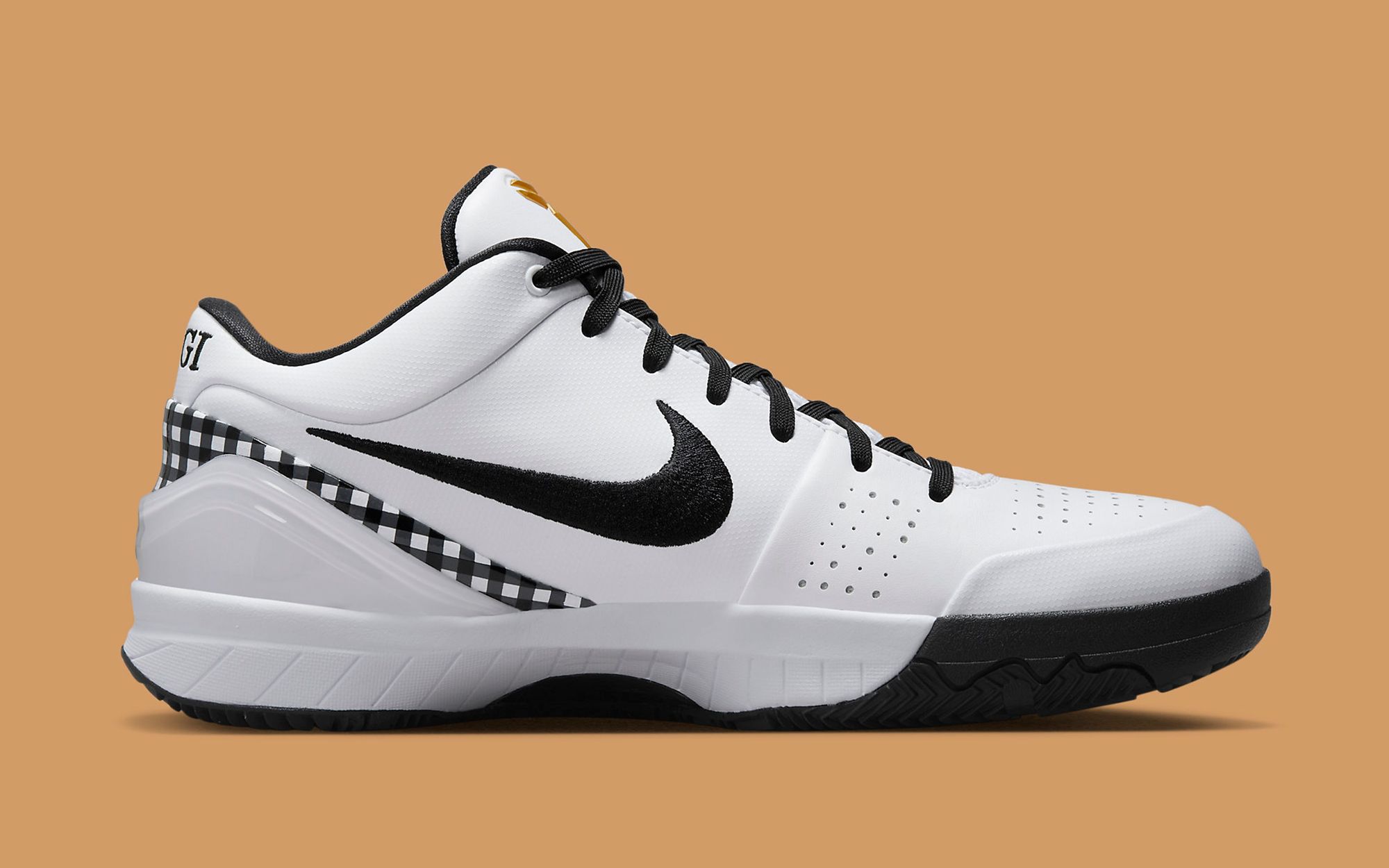 Kobe 4 outlet low