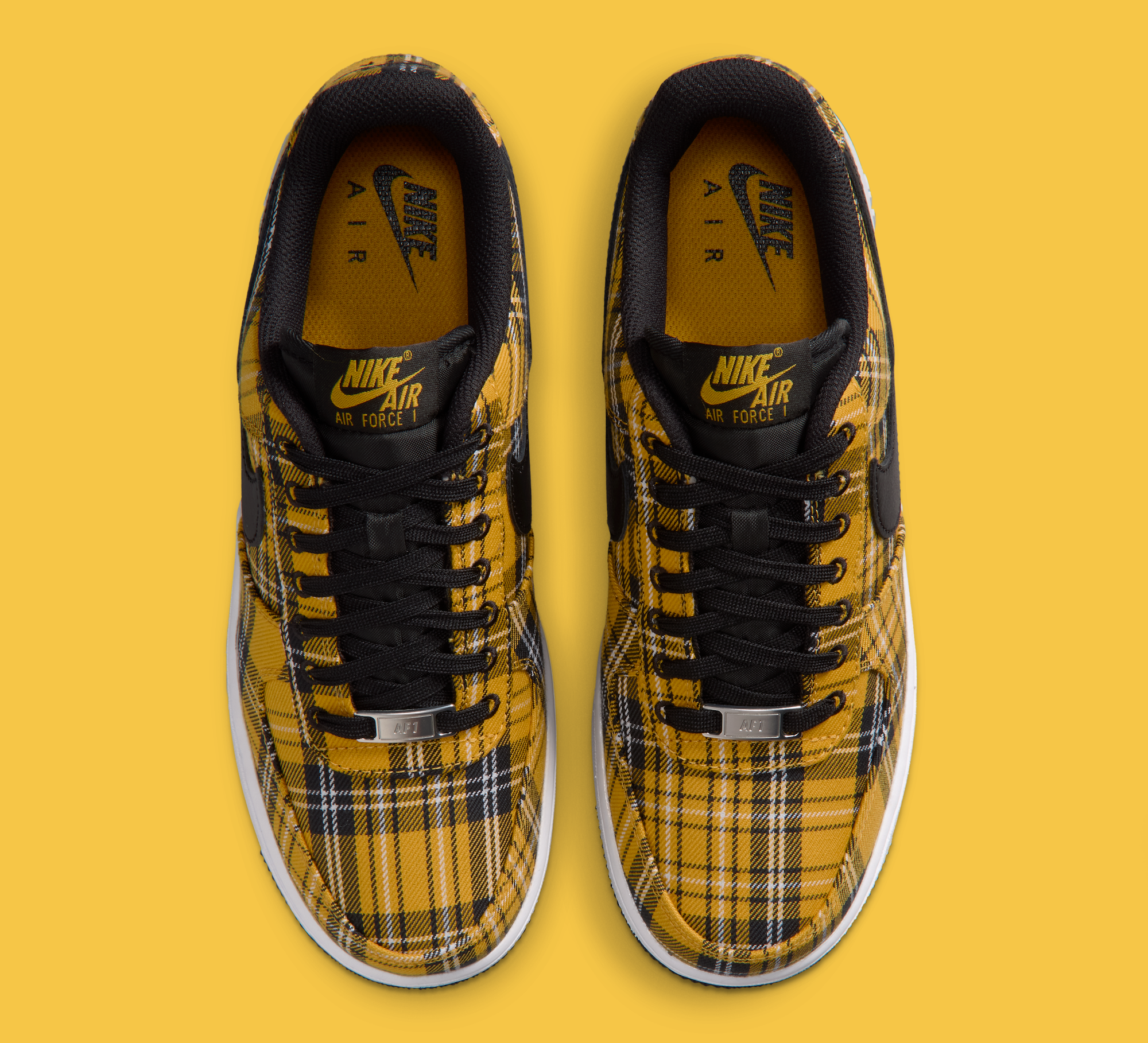 Nike Air Force 1 Low "Black/Yellow Ochre" (Plaid, Clueless, SKU: IR5596-900). Photo via Nike.