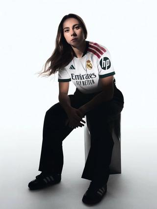 Athenea del Castillo for Real Madrid 26/27 Home Jersey. Photo via adidas.