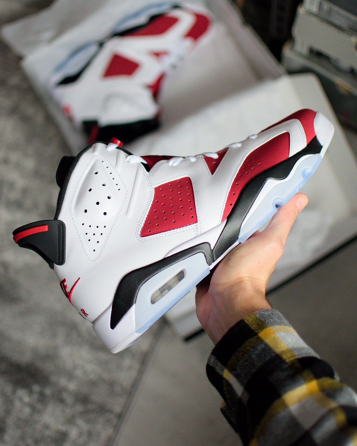 Jordan 6 clearance carmine release date