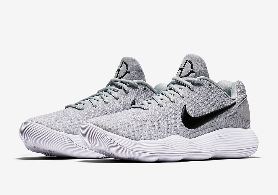 Nike hyperdunk 218 low on sale cut