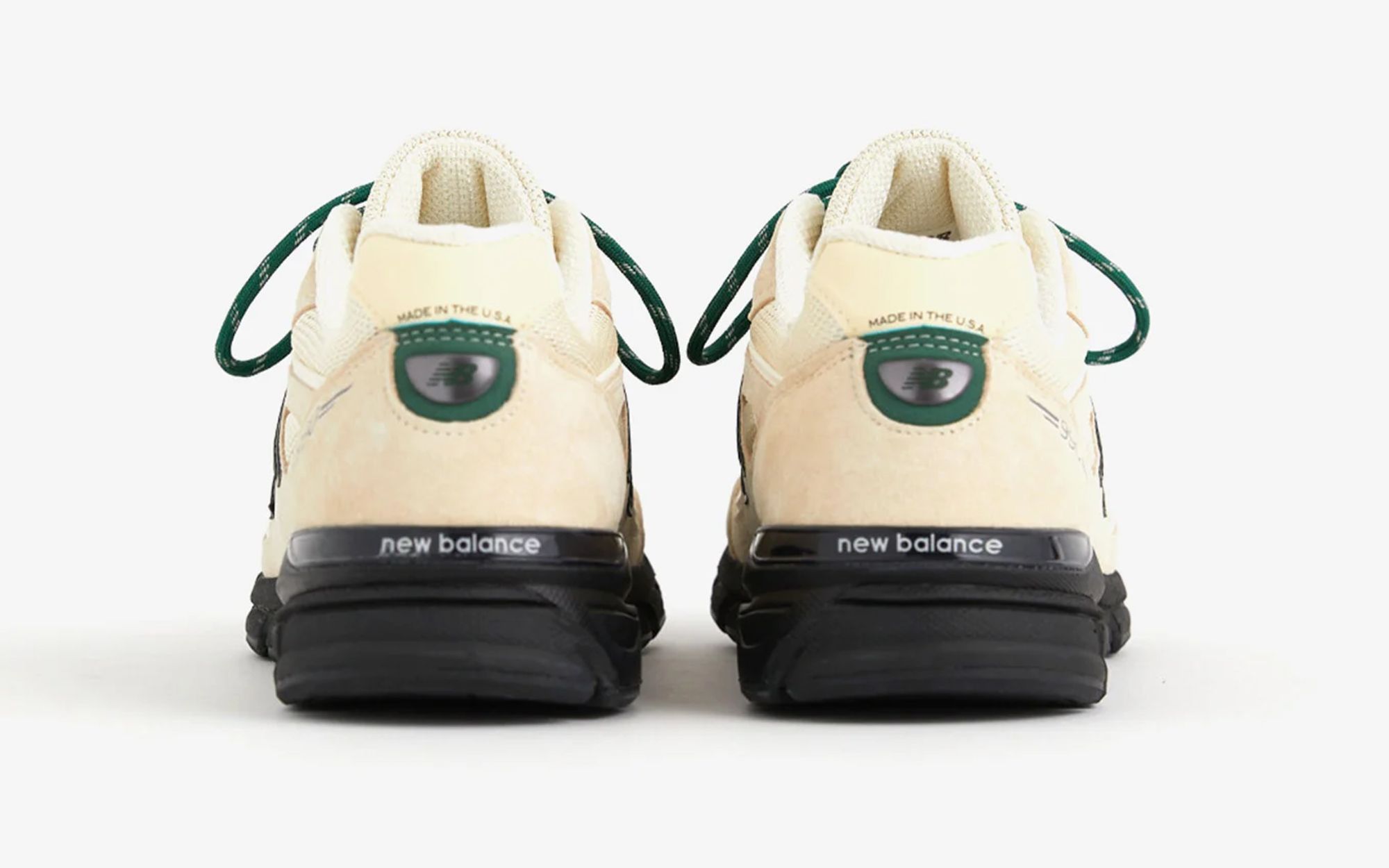 The New Balance 990v4 
