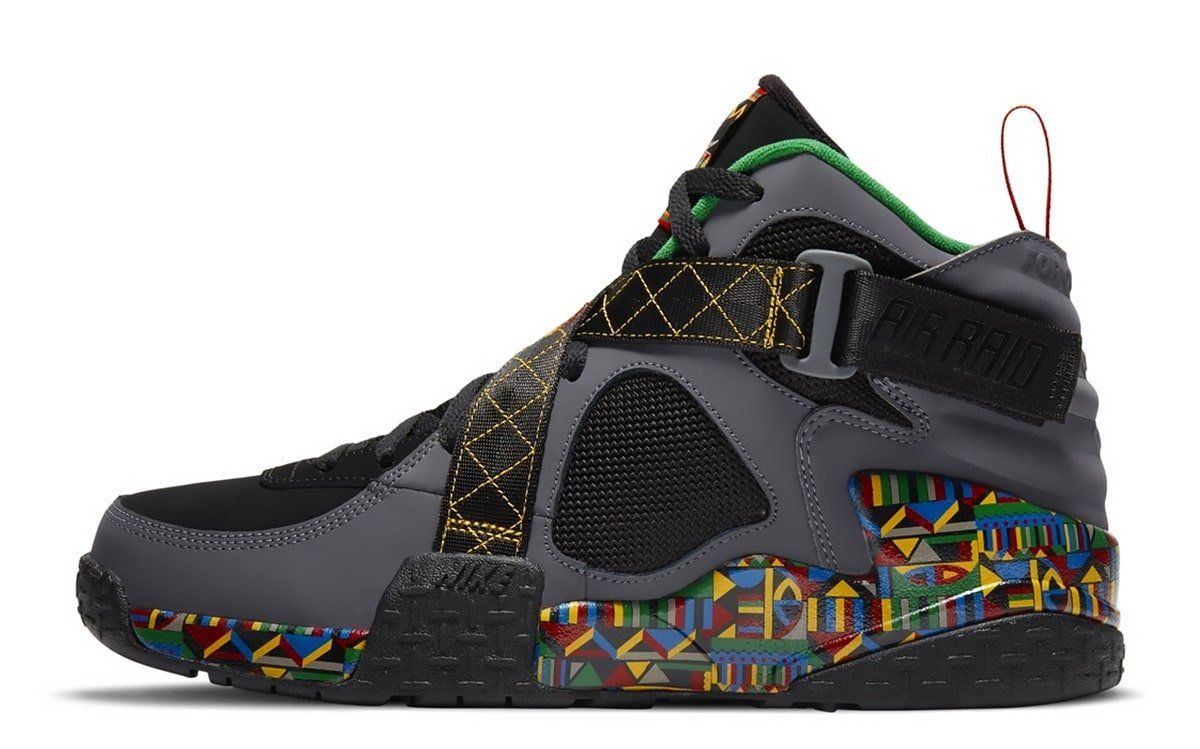 Кроссовки урбан. Nike Air Raid Urban Jungle. Nike Air Raid Urban. Nike Air Raid. Урбан Джангл обувь.