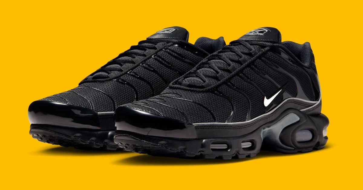 Nike Air Max Plus “Black Reflective” Readies for a Stealthy Fall 