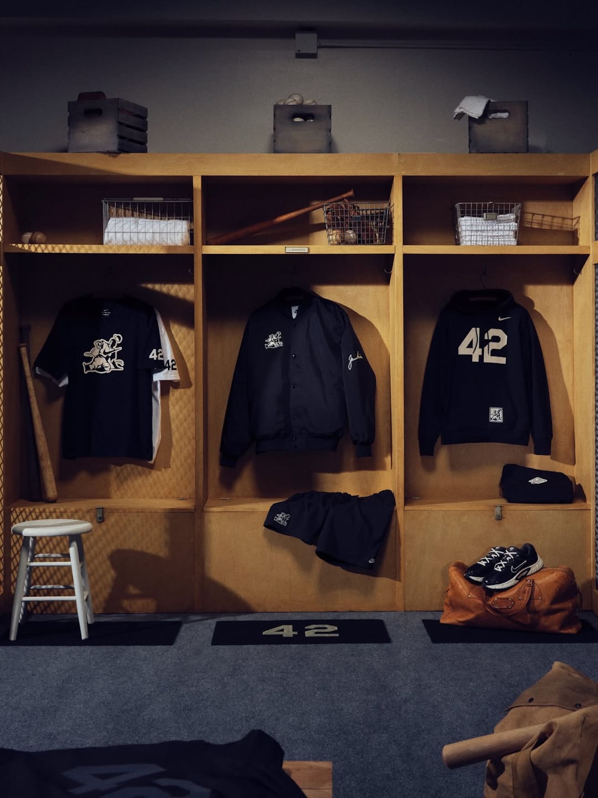 Jackie Robinson-inspired Nike Baseball product in a black-and-white color scheme.