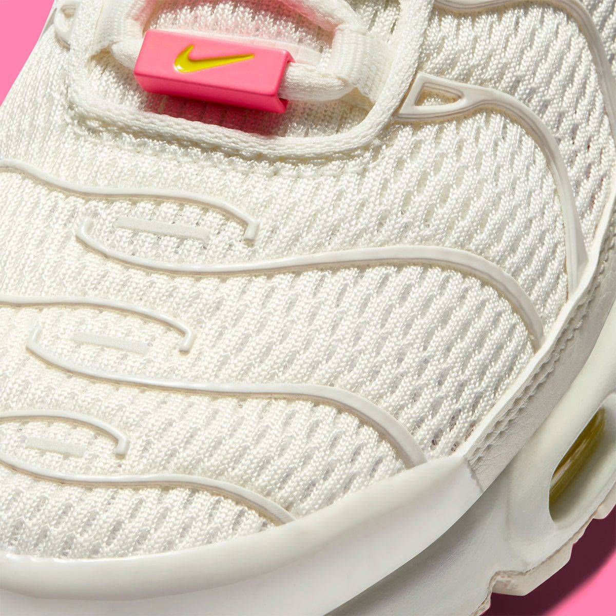 nike tuned sail yellow pink