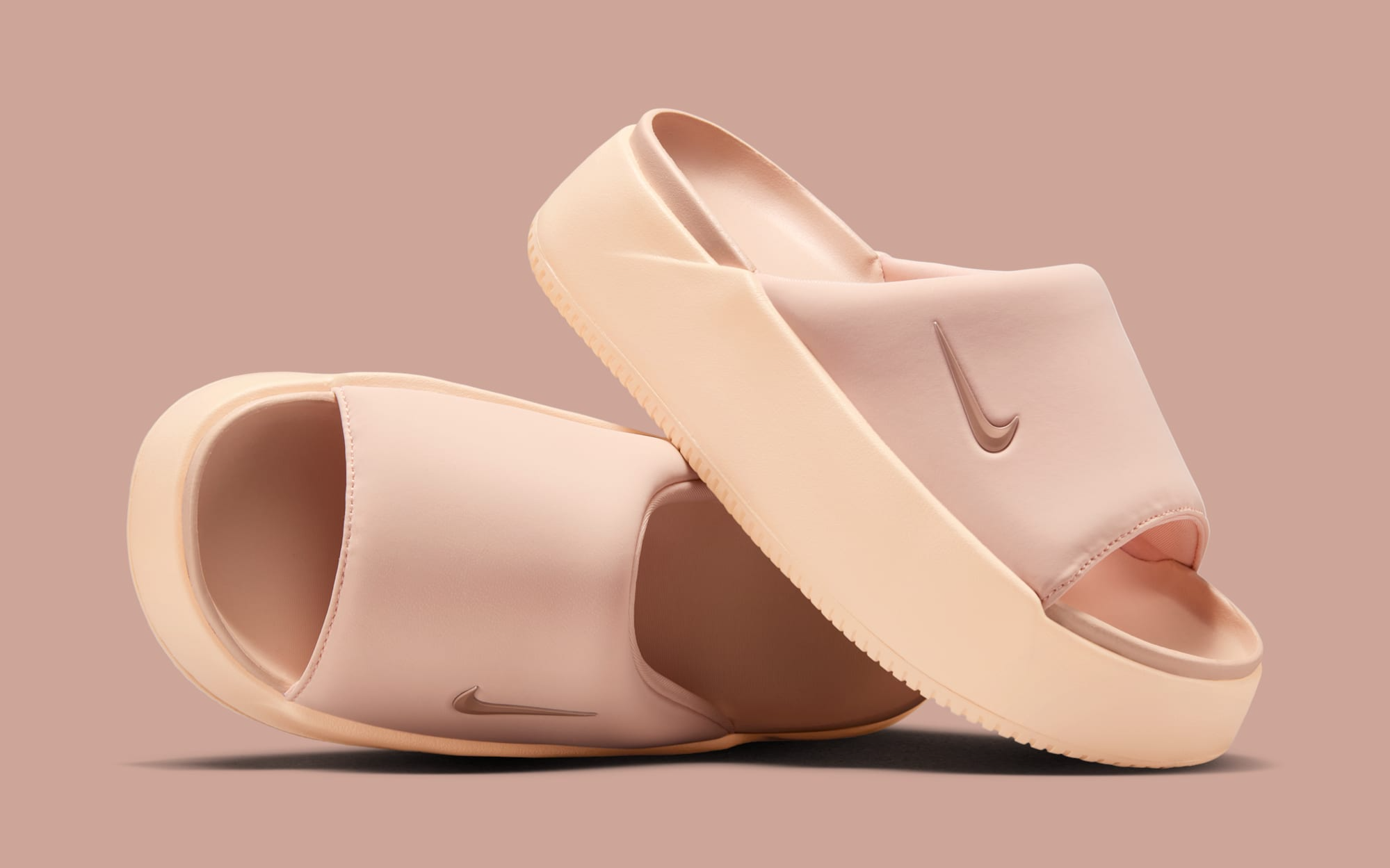 ◆Nike◆ Calm Elevation Women's Slides HJ5601-100 Nike Calm Women's Slides. Nike.com