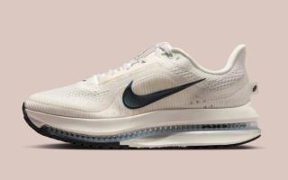 Nike Pegasus Premium “Sail” Delivers Quiet Luxury for Fall Training