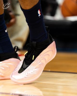 James Harden wearing his pink lemonade-inspired adidas Harden Vol. 10. Photo via @cavs on Instagram.