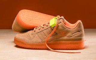 vic lloyd winter adidas forum low fx3466 chicago works harder release date