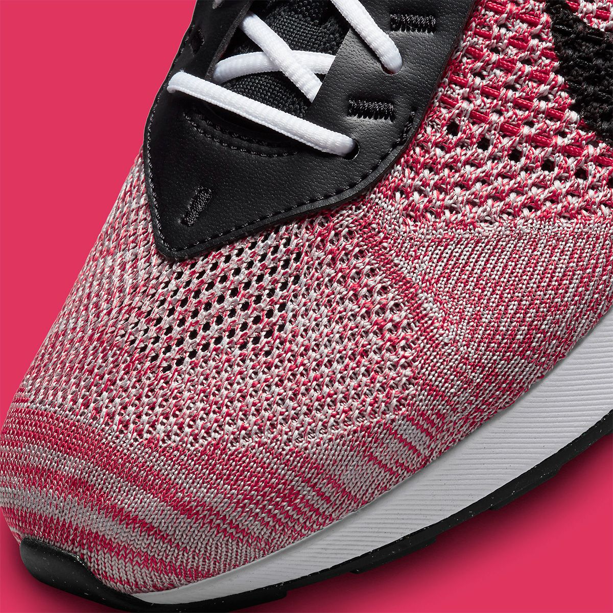 nike flyknit racer red and black