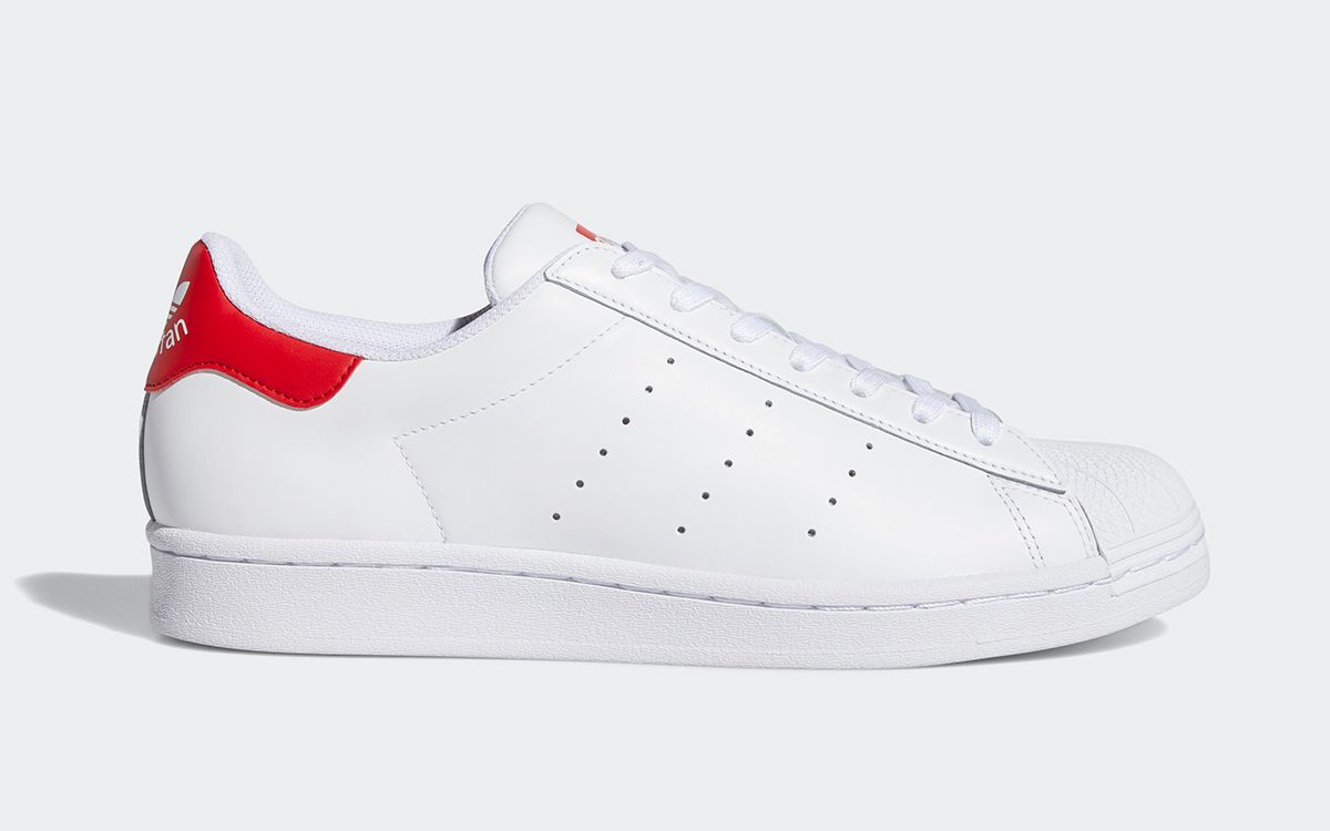 The adidas “SuperStan” Surfaces in Three New Options for Spring | House of  Heat°