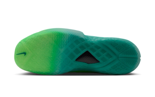 Nike Kobe 3 Low "Electric Green" Protro (SKU: IV7127-300). Photo via Nike.