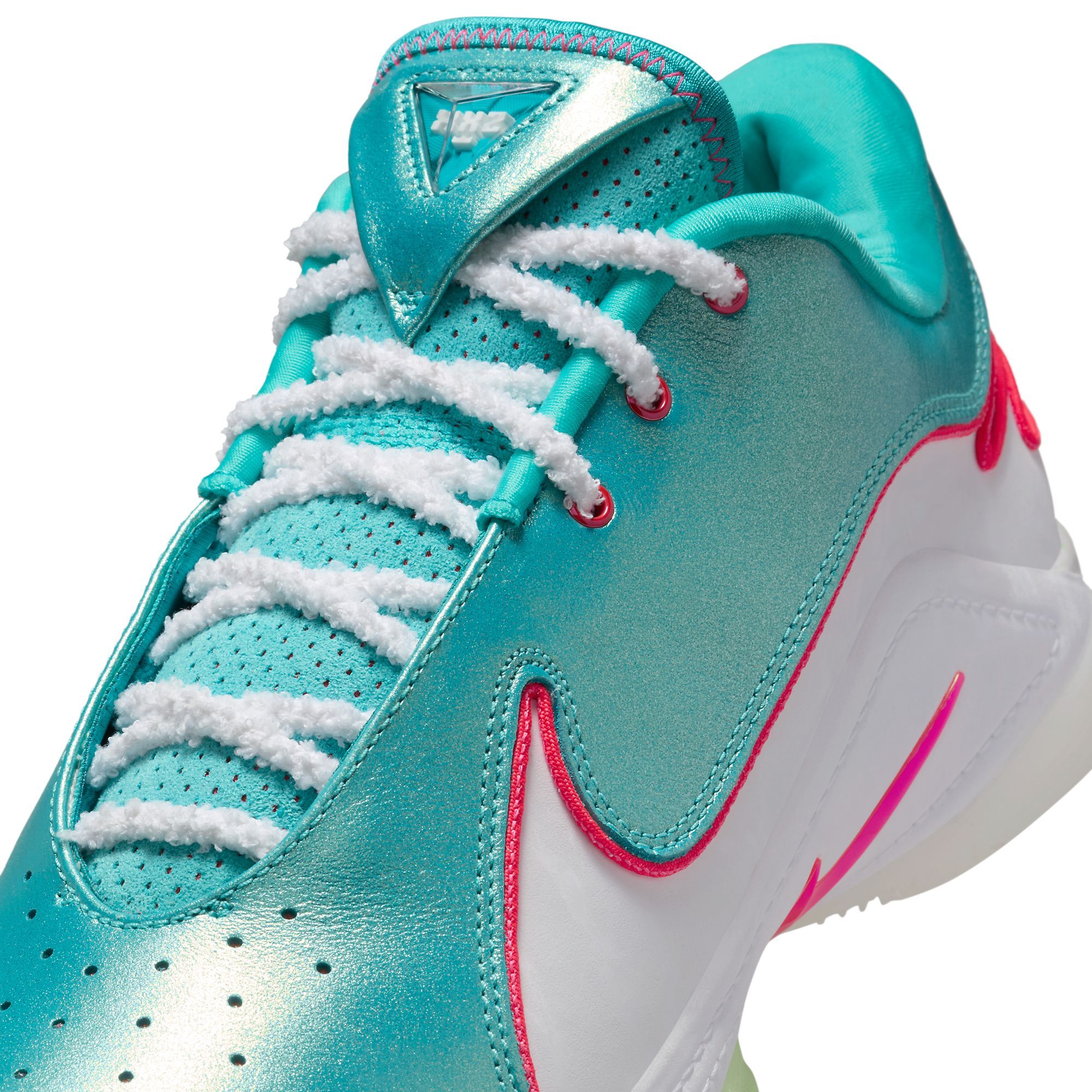 lebron james christmas shoes