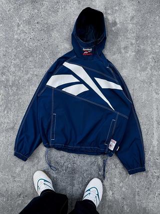 StreetX x Reebok Vector Jacket. Photo via StreetX.
