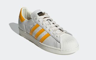 adidas AOST22554 Superstar Off WhiteCollegiate Gold H68170 2