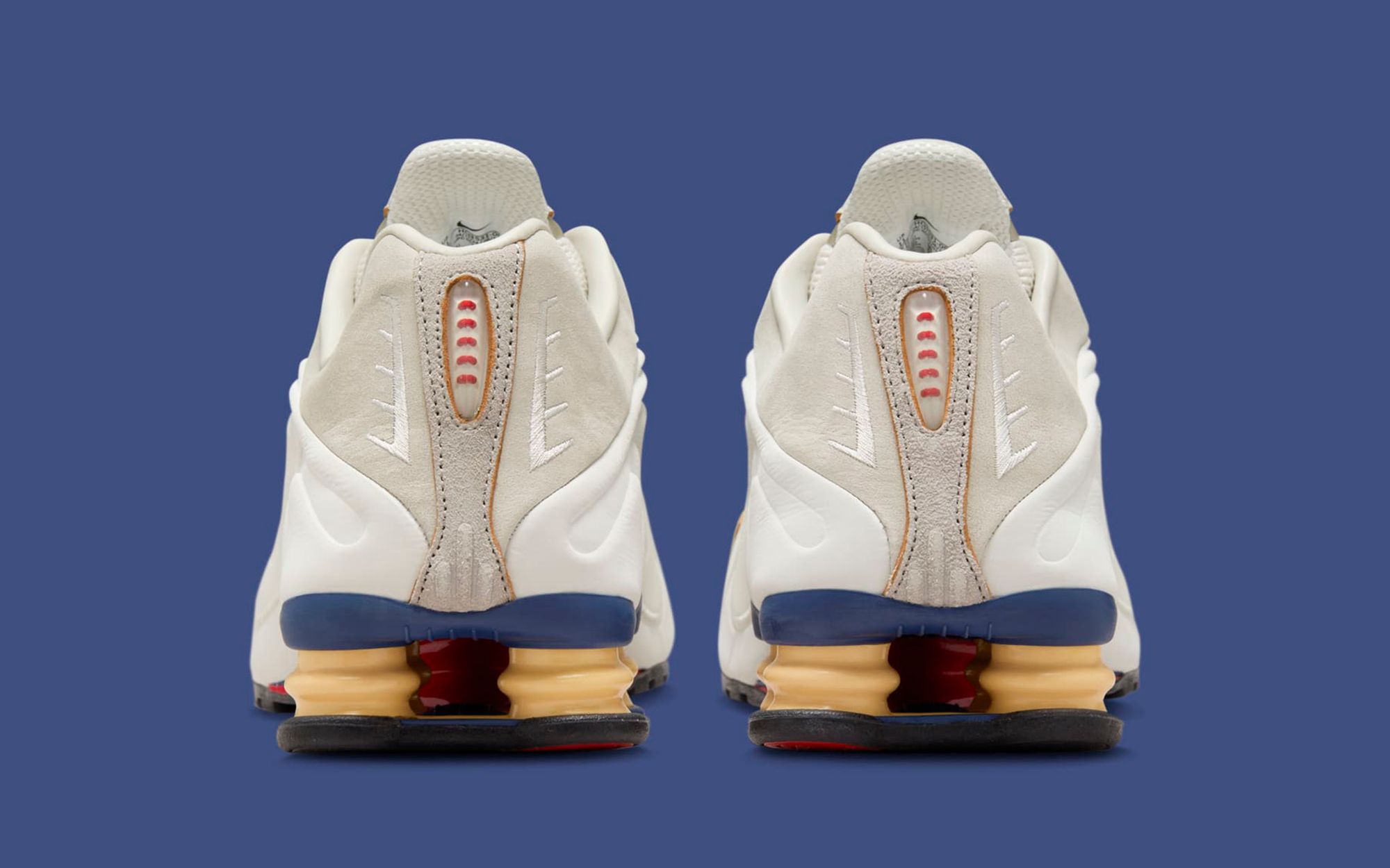The Nike Shox R4 PRM 