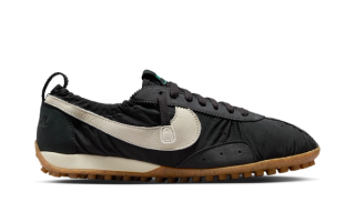 Jacquemus x Nike Moon Shoe "Off-Noir" collaboration.