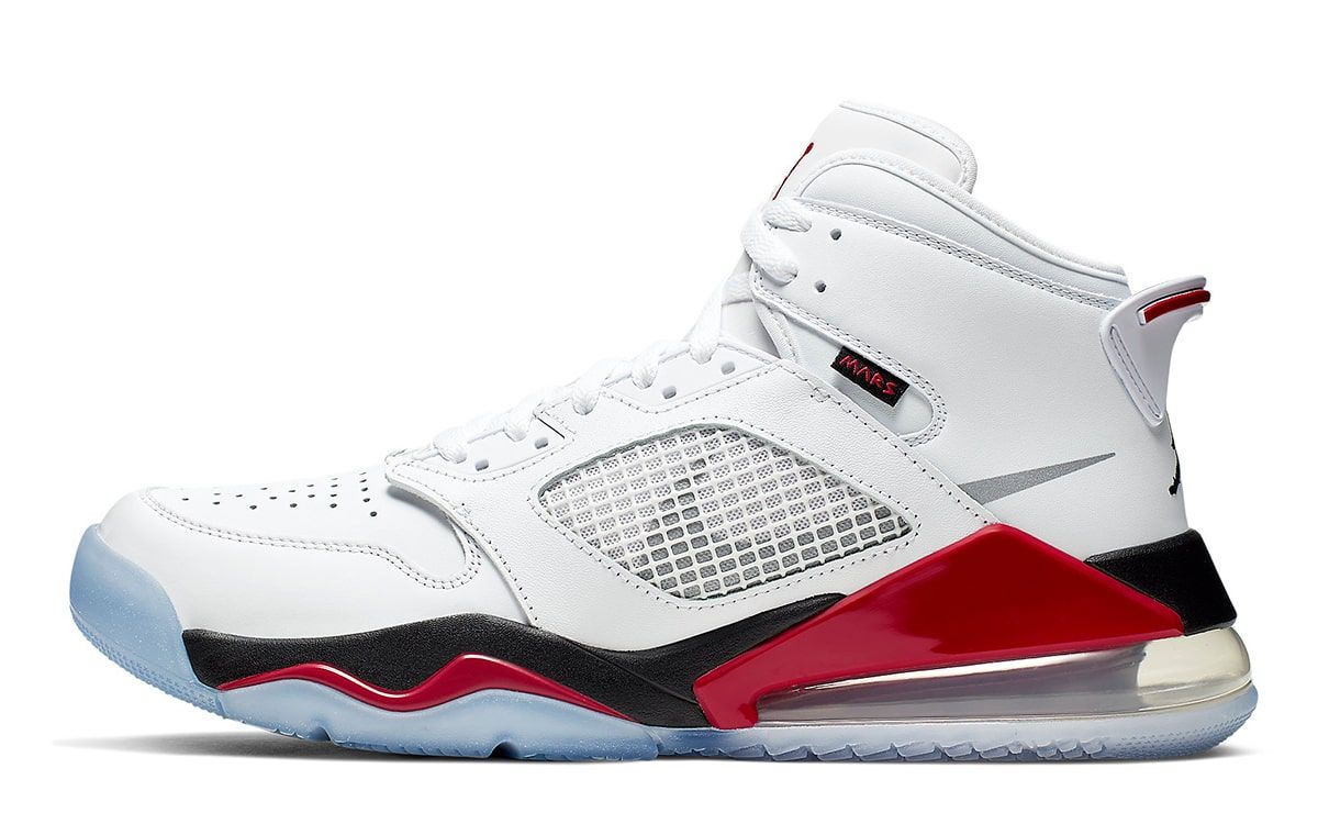 jordan mars 270 pink