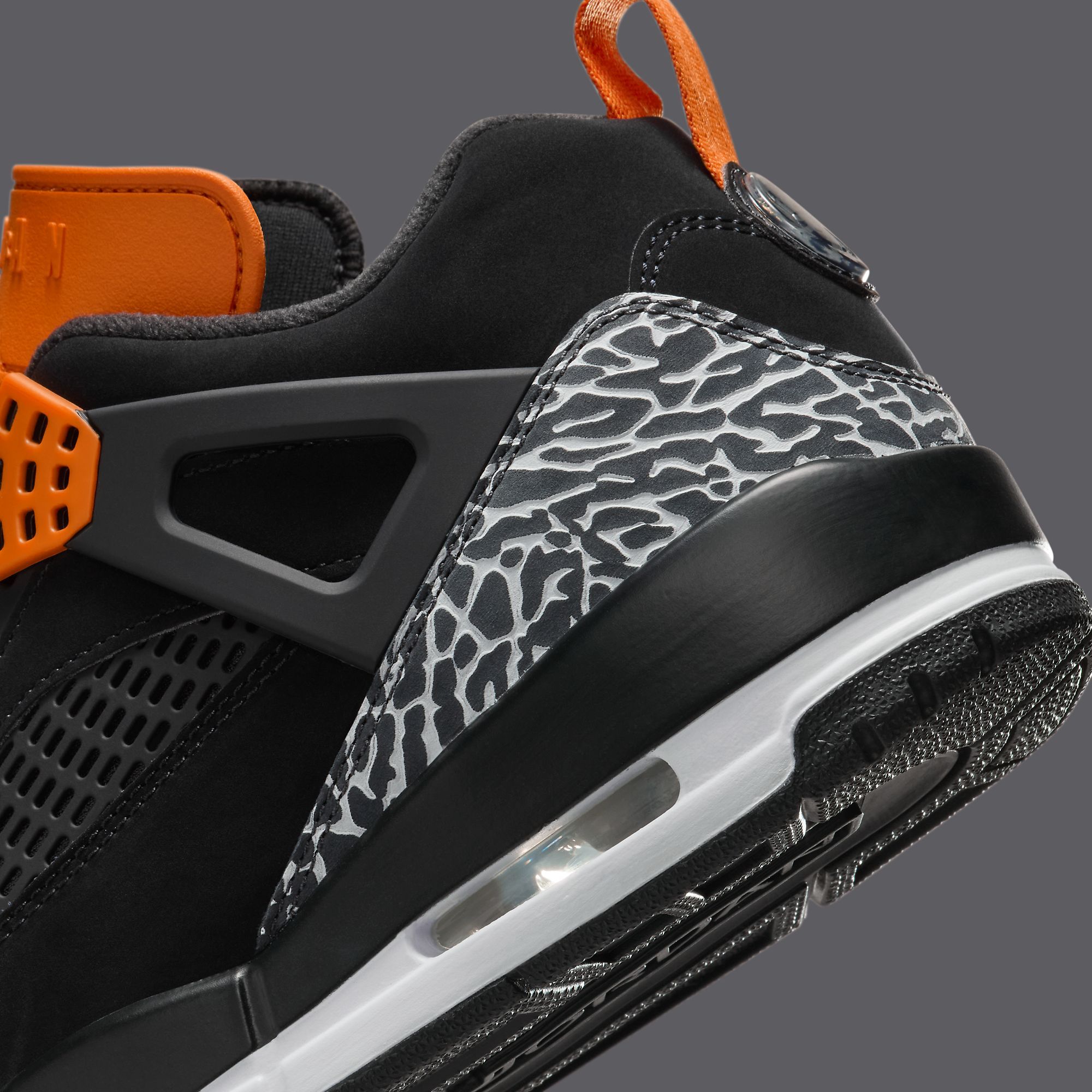 The Jumpman Goes on Safari with New Spizike Low Colorway