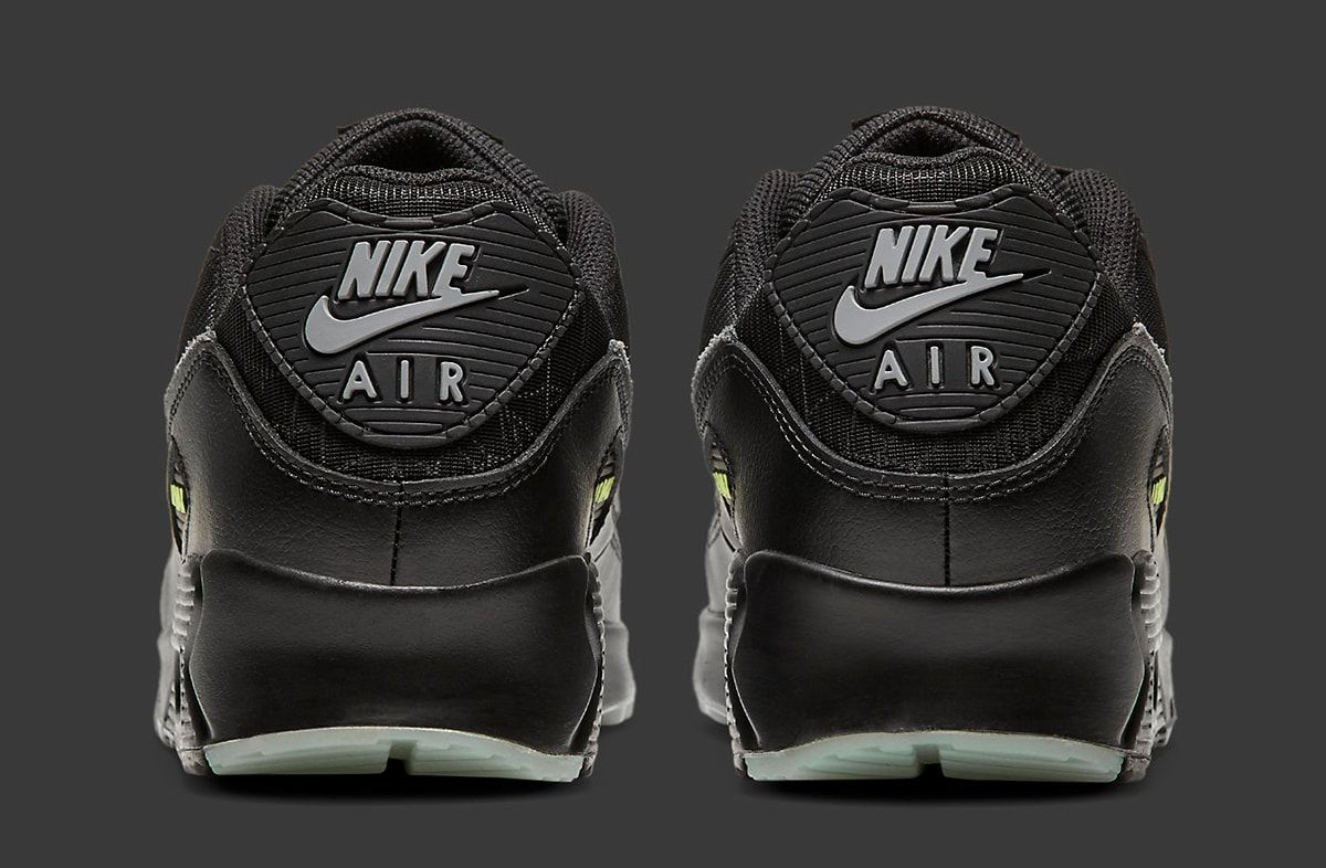 Nike Air Max 90 “Spider Web” Releases on Halloween | House