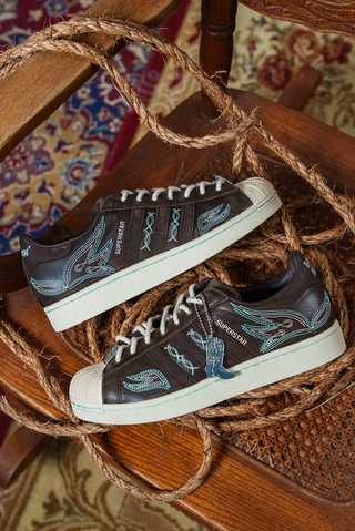 Active Athlete x adidas Superstar II "Lone Star Reppin'" collaboration.