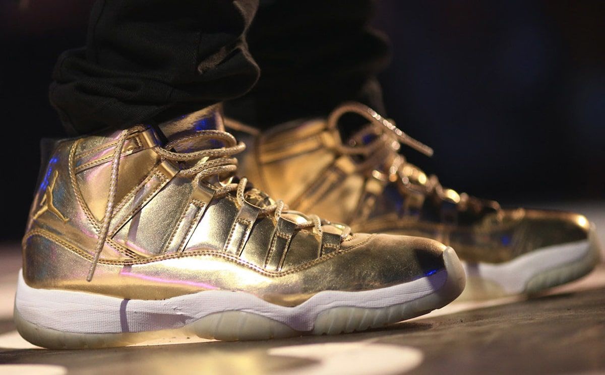 Jordan 11 ovo on sale white and gold