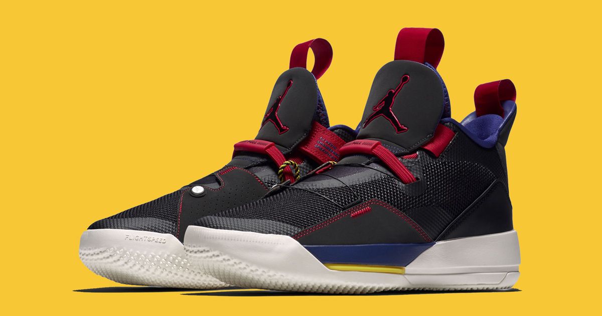 air-jordan-33-tech-pack-