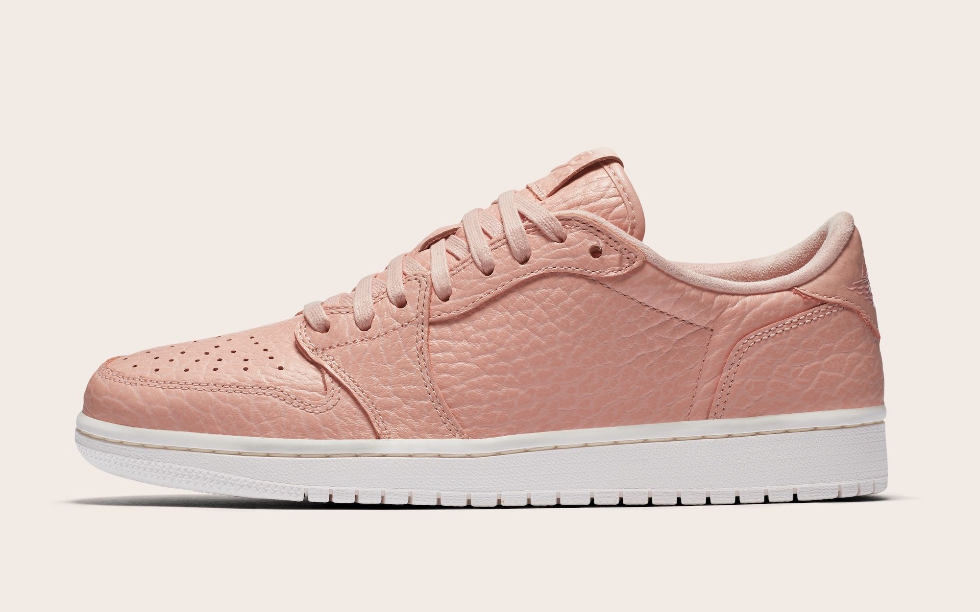 jordan aj 1 arctic orange