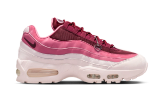 Nike Air Max 95 "Valentine's Day" (2026) in a "Team Red/Peony/Pearl Pink" color scheme.