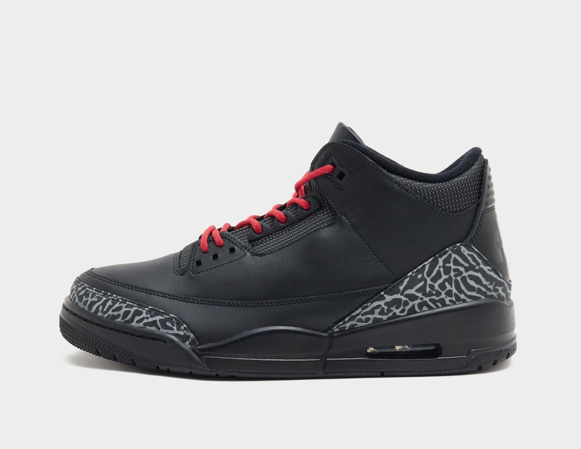 Men's Air Jordan 3 Utility "Bred" (SKU: IX0198-001). Photo via size?