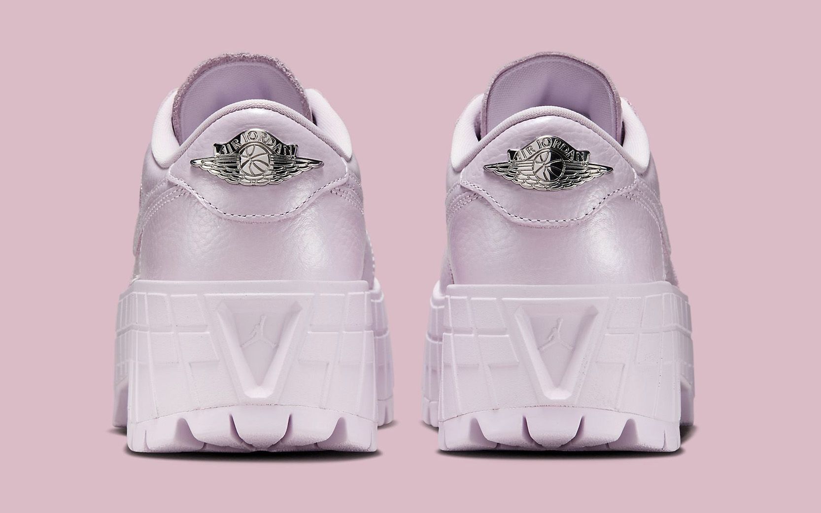 Jordan Brand Unveils Air Jordan 1 Brooklyn Low in “Doll