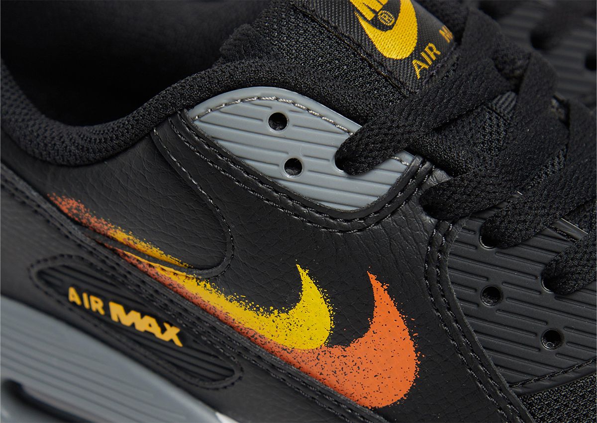 Another Nike Air Max 90 “Spray Paint Swoosh” Surfaces | House of Heat°