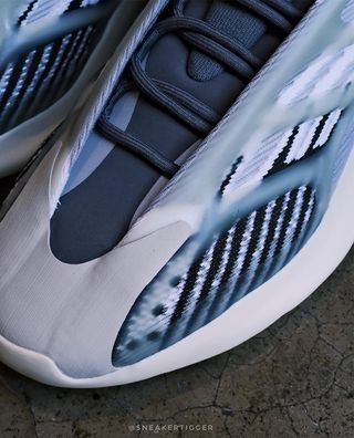 adidas yeezy 700 v3 fade salt id1674 release date 7
