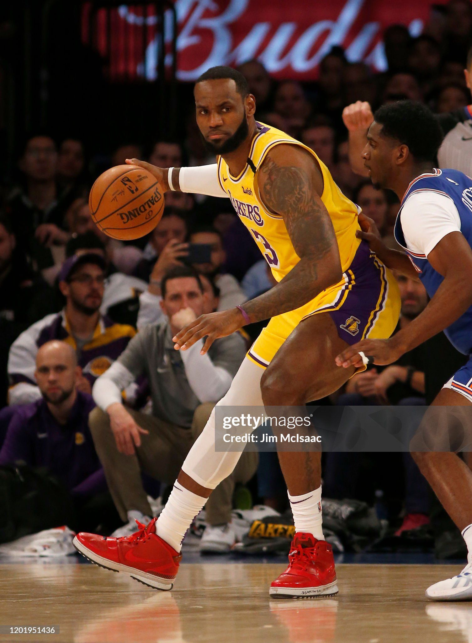 LeBron-James-Nike-LeBron-6-Big-Apple-Vibes-PE-Jan-22-2020